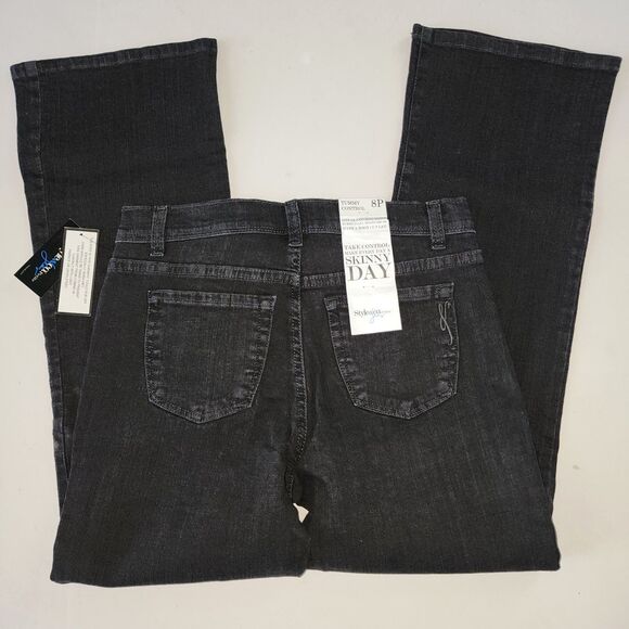 NWT Style & CO Tummy Control Black Boot Cut Tint Jeans Sz 8P - Picture 2 of 9